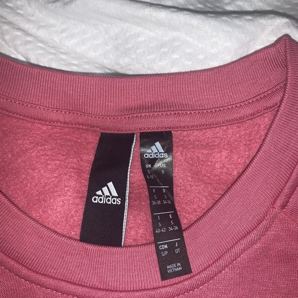 Women’s Adidas Crew Neck